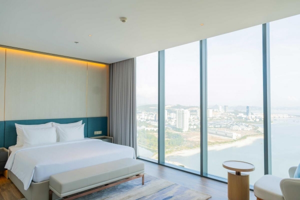 Sky Penthouse